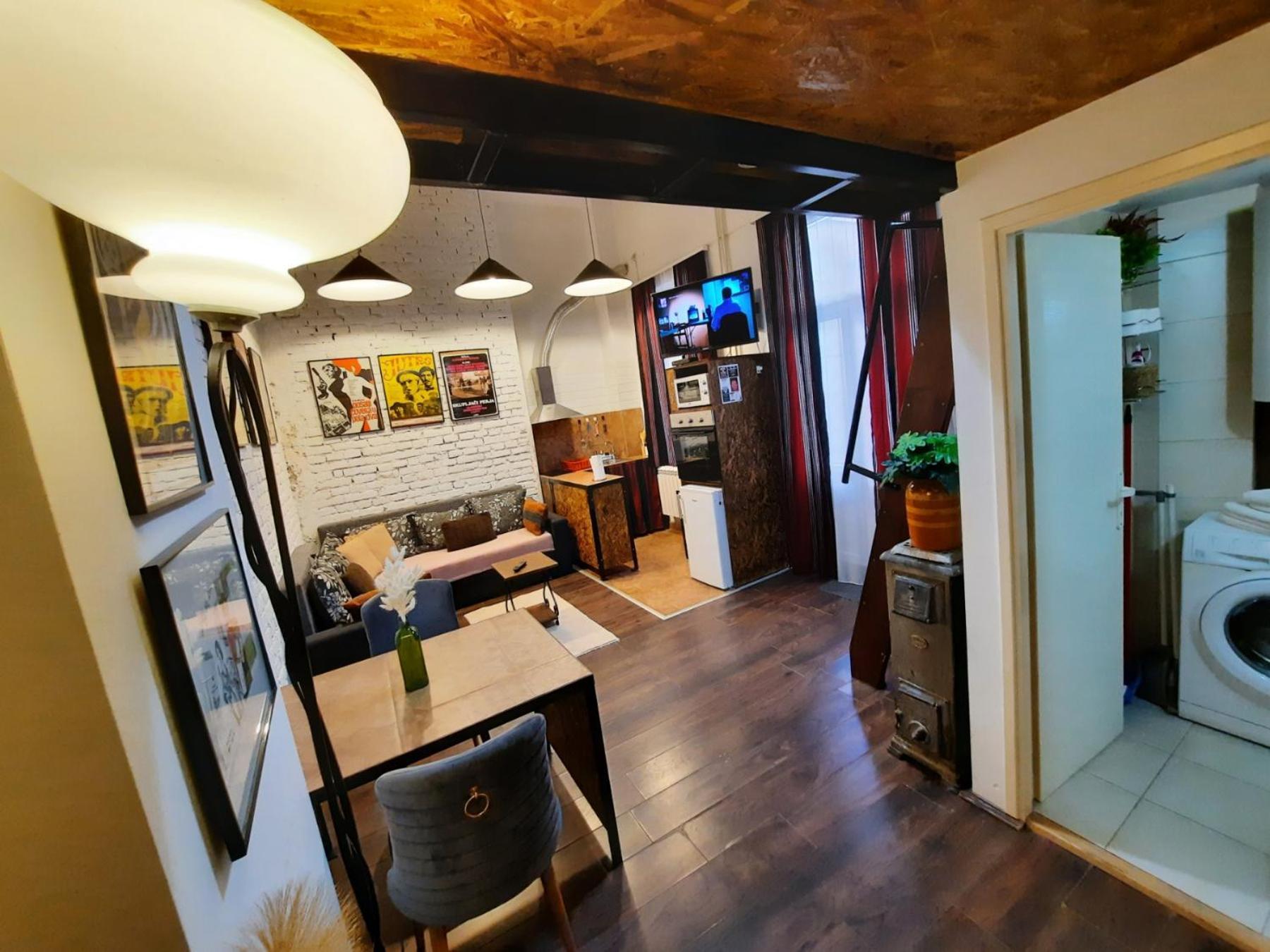 Authentic Belgrade Centre - Split Level Loft With Patio In Courtyard Apartment Exterior photo